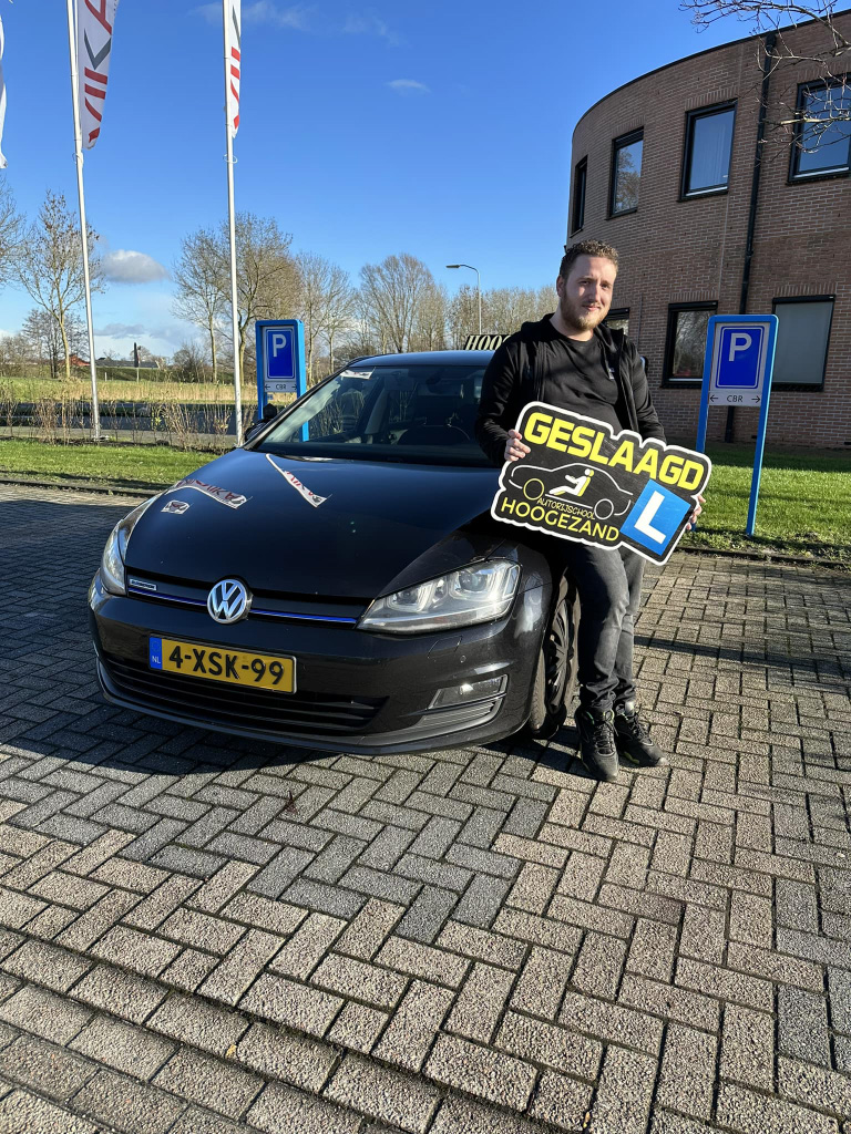 Geslaagd voor het rijbewijs! gefeliciteerd Djoeri